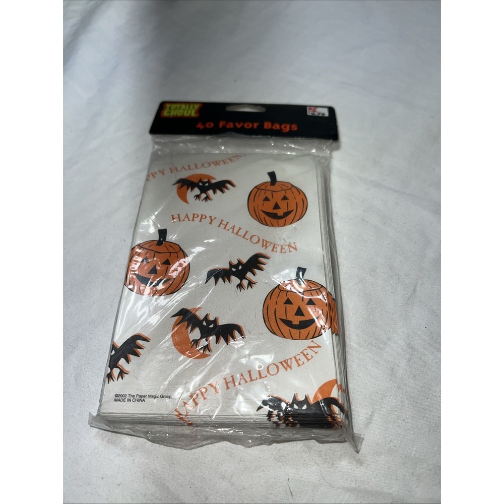 VINTAGE Totally Ghoul Halloween Treat Bags 40 Ct Count Bats Pumpkins Kmart NOS